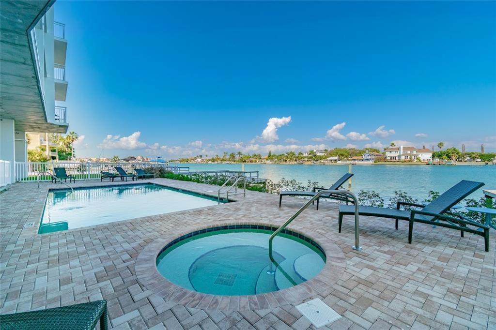 Oceana 305 East Villa St. Pete Beach Dış mekan fotoğraf